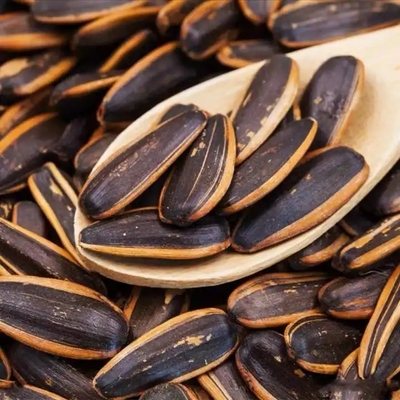 شراء الوجبات الخفيفة المصنع عملية طعم الكراميل الكراميل المغلي الملح المحمص بذور عباد الشمس online manufacture