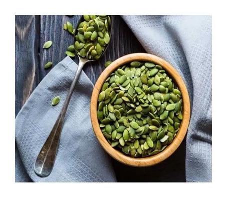 نوع التعبئة 20/25 كجم من الورق المقوى / كيس Pumpkin Kernel Ltd. الرطوبة 9% Max